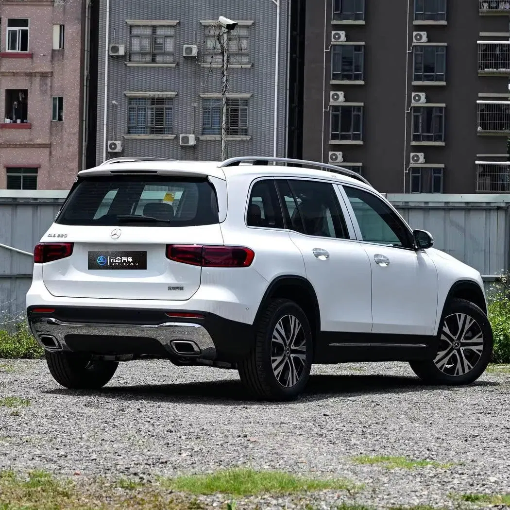 2025 Benz GLB200 vehicle photo 3