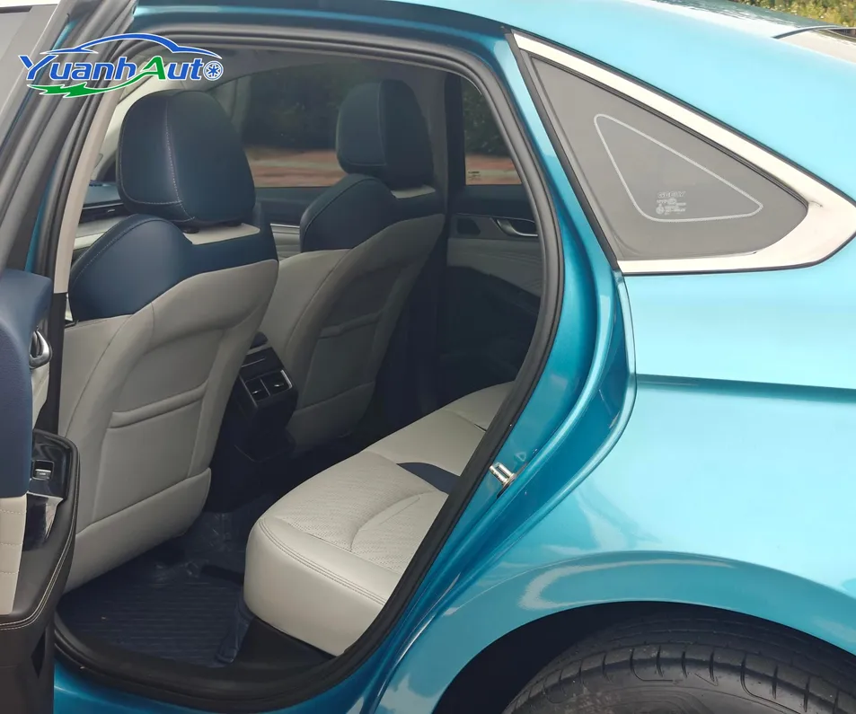 2021 Geely Preface Prestige 2.0T Petrol Sedan — source image 16