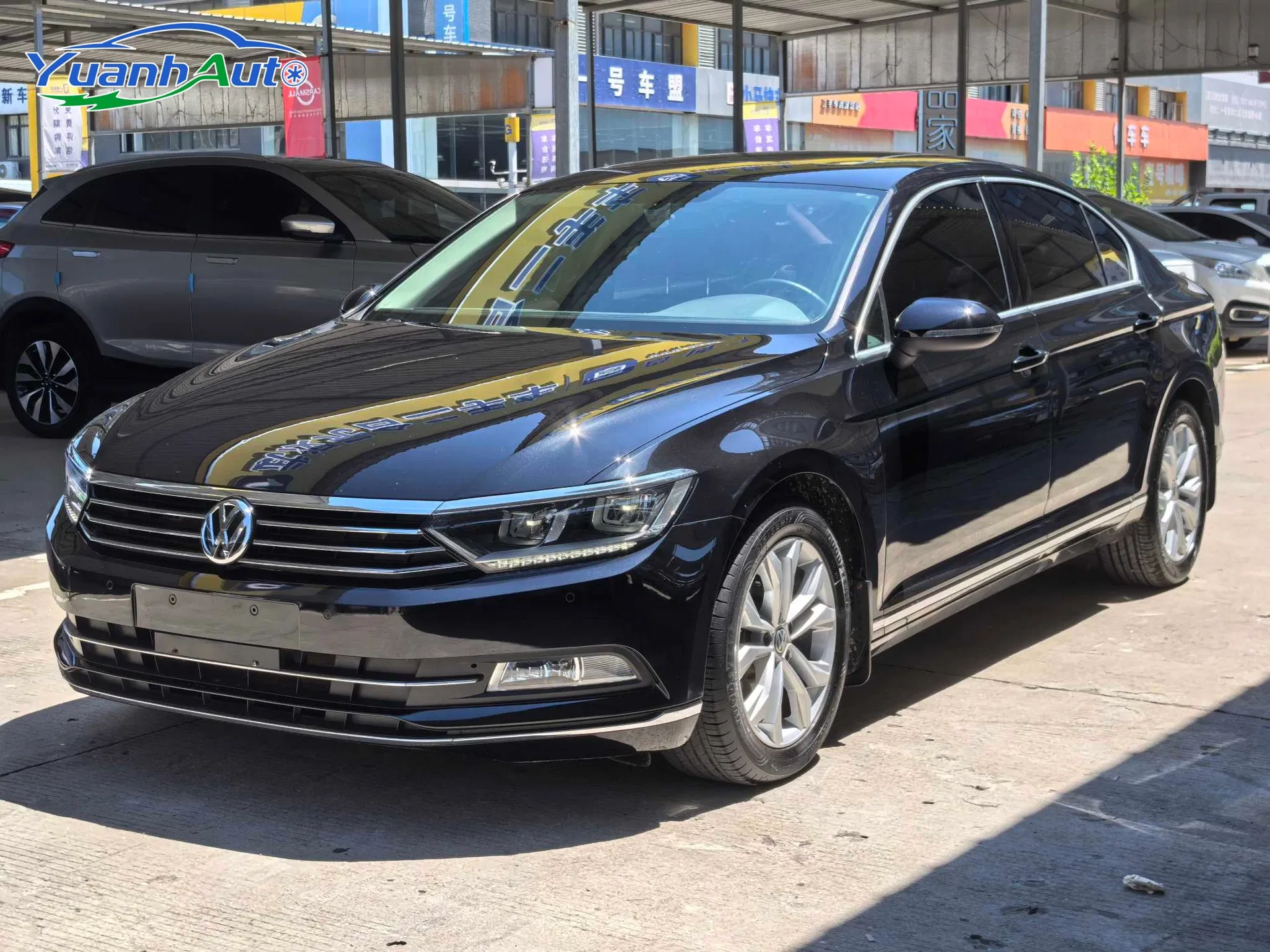 2018 Volkswagen Magotan Petrol Sedan — source image 8