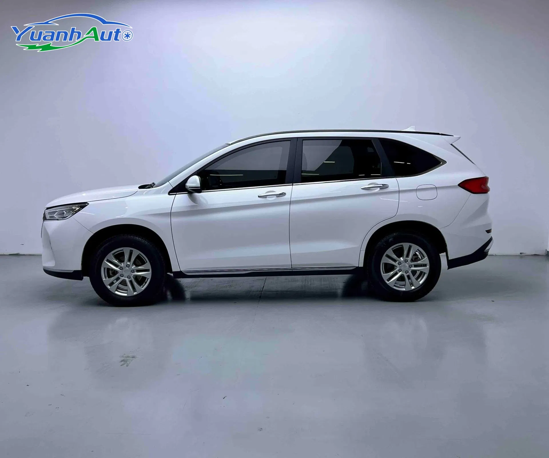 2021 Haval M6 Plus Petrol SUV — source image 6