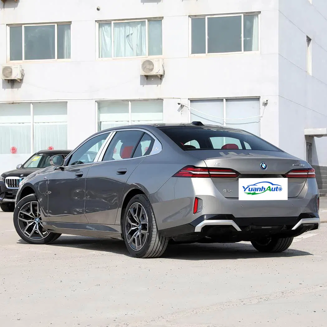 2024 BMW i5 vehicle photo 5