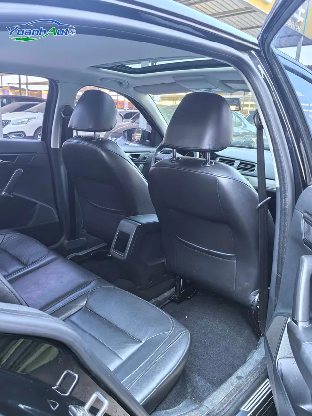 Volkswagen Lavida Sedán 1.6L 110HP Ea211 usado, año 2015.