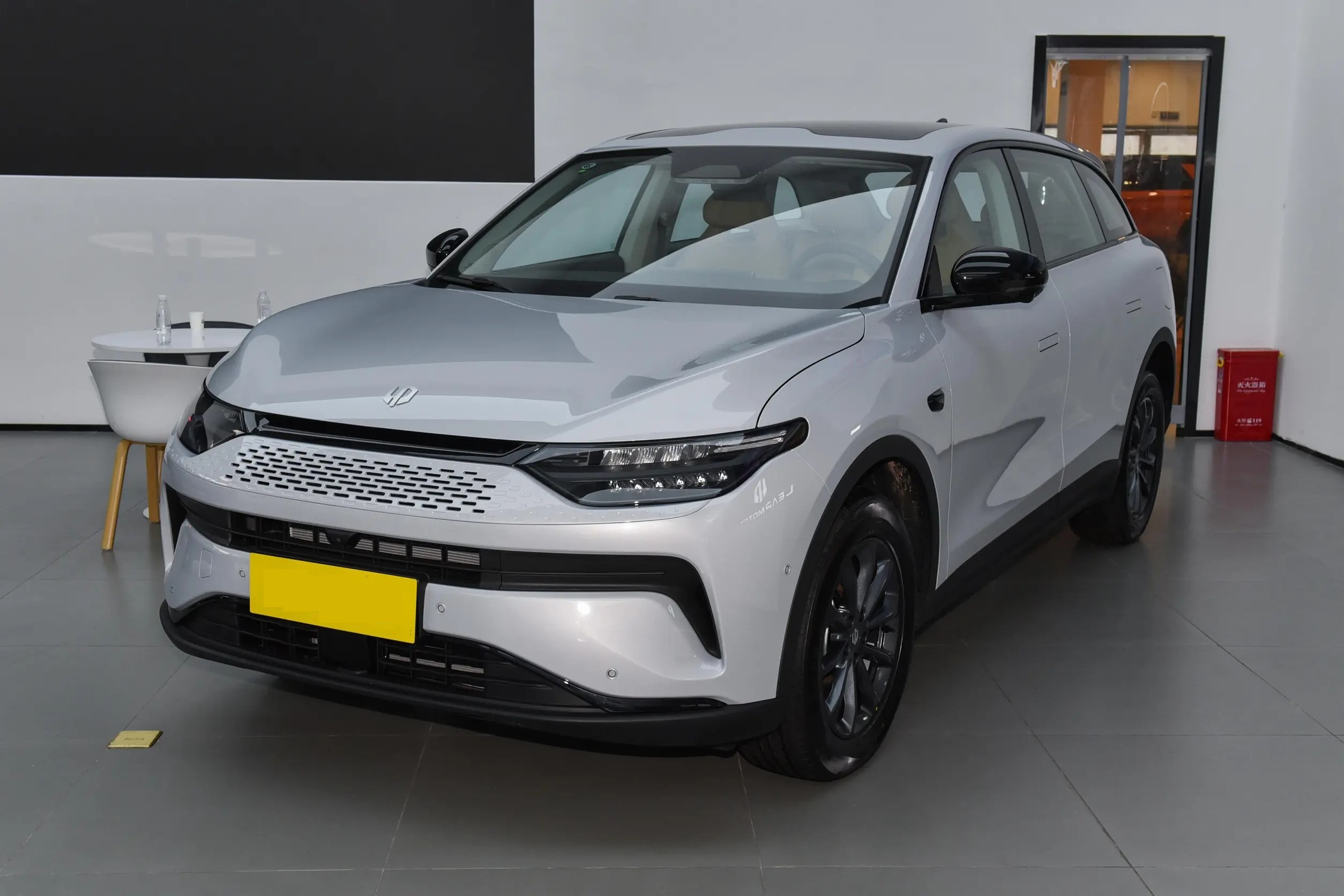 Leapmotor C11 SUV eléctrico de pasajeros de tamaño mediano REEV Híbrido con 5 puertas y 5 asientos Vehículo de nueva energía