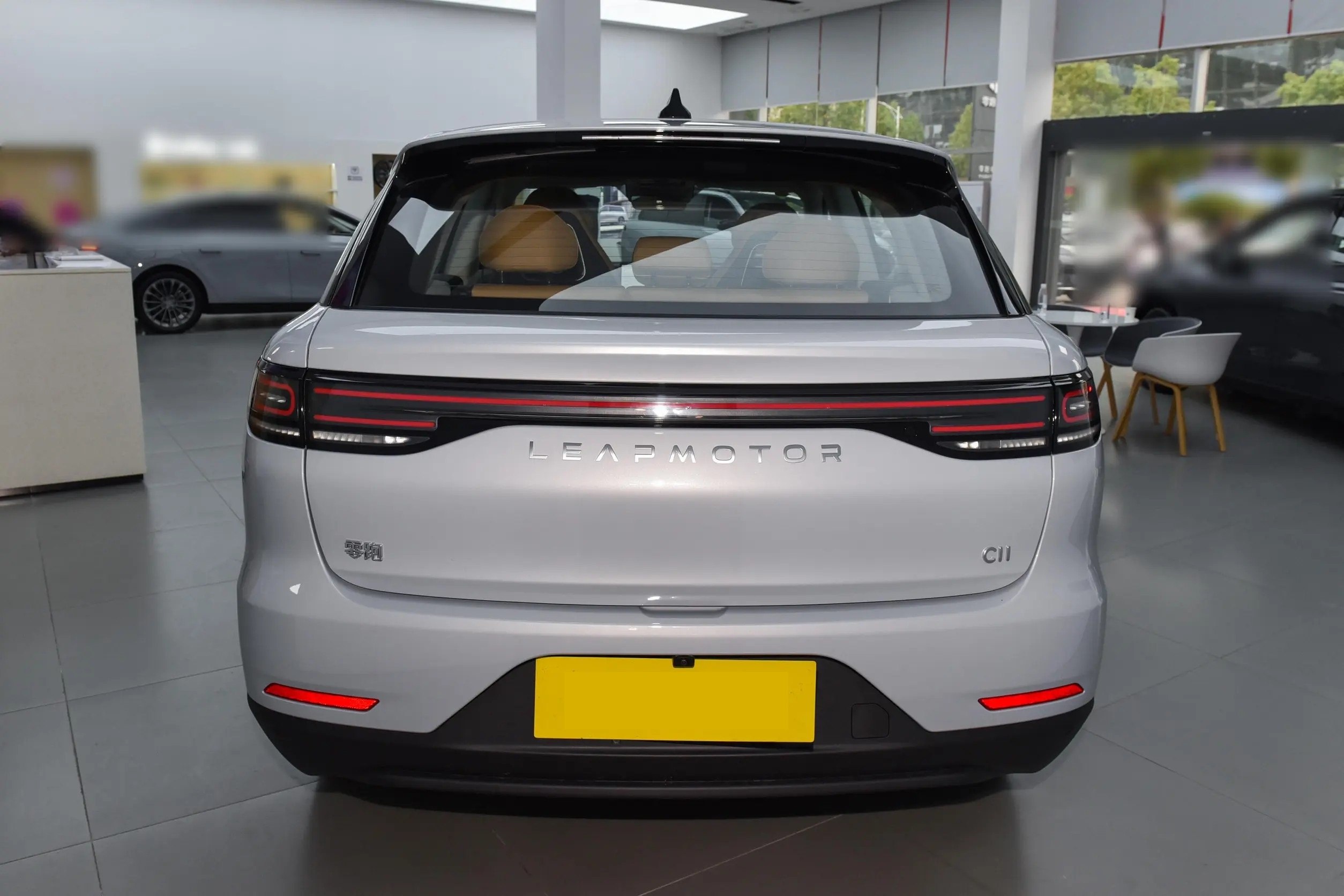 Nuevo coche Leapmotor C11 SUV eléctrico de pasajeros de tamaño mediano REEV Híbrido con 5 puertas y 5 asientos Vehículo de nueva energía