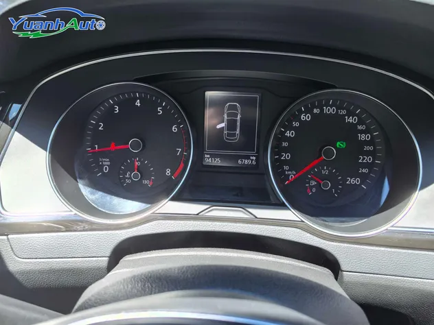 Volkswagen Magotan 2018 Used Cars 330tsi Gasoline Auto Petrol Car Fuel Vehicle