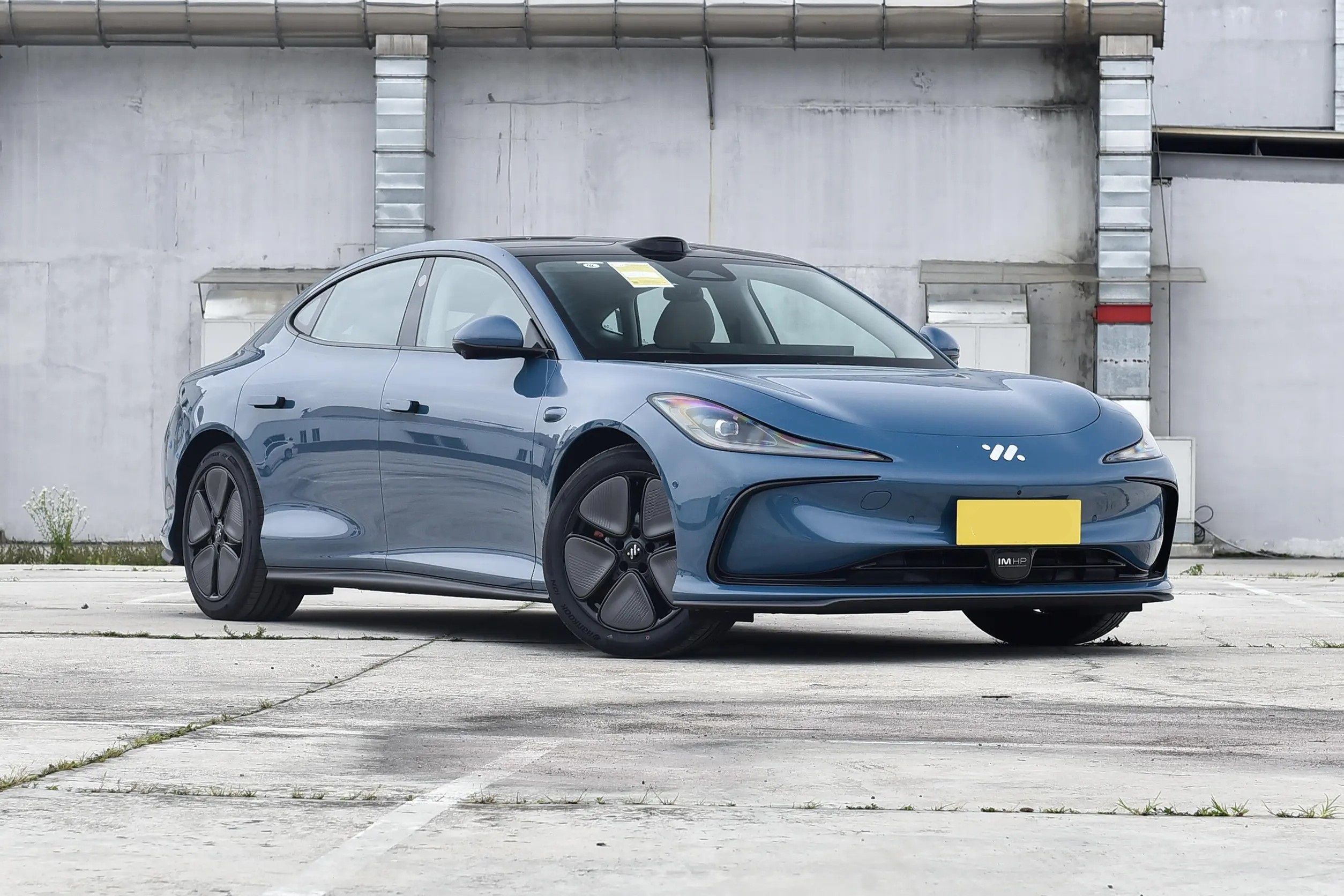 2025 New Car Zhiji L6 Ev Car Luxury 5 Seat Sedan 850km Range Electric Car Fast Charging New Energy Vehicle L6 Sports Car