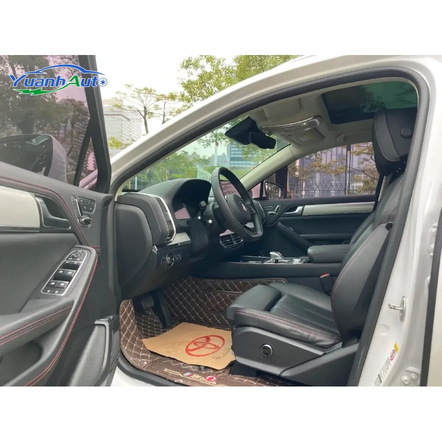 Coche usado Byd Tang 2.0t 205HP L4 6DCT PHEV 23.97kWh del 2018
