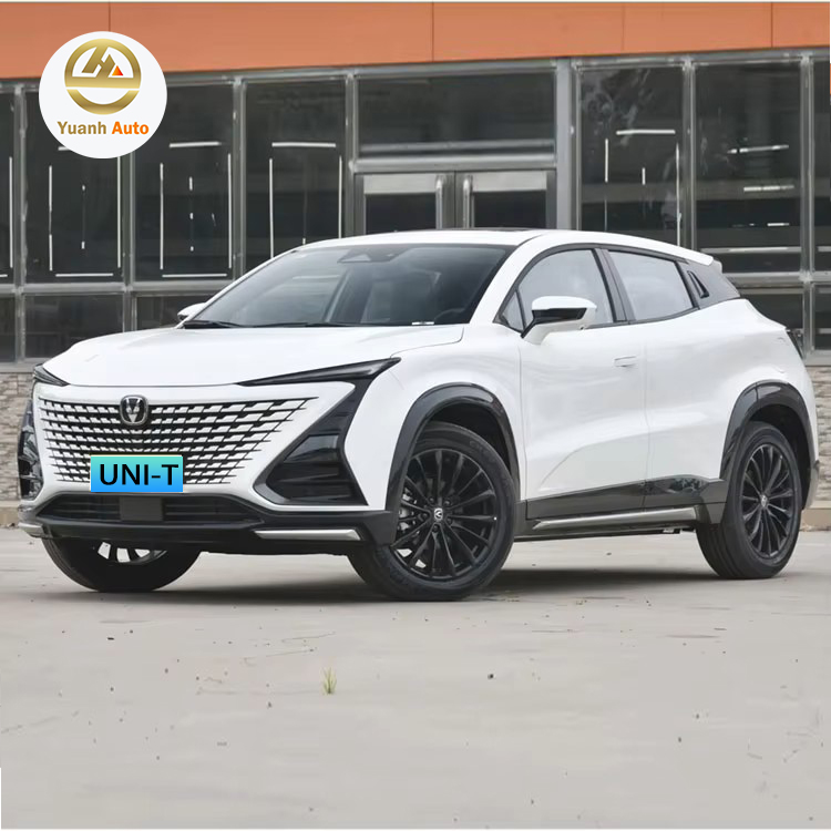 Coche de gasolina Changan UNI-T 1.5T 2WD SUV 2023, nuevo, automático, deportivo.
