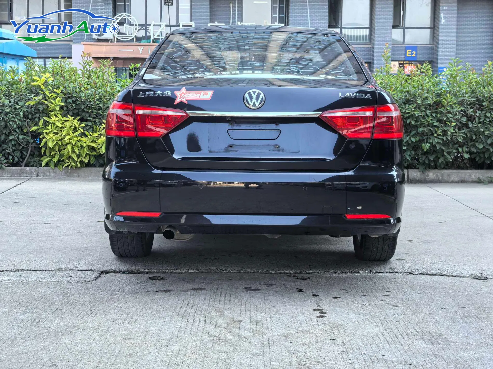 Volkswagen Lavida Sedán 1.6L 110HP Ea211 usado, año 2015.