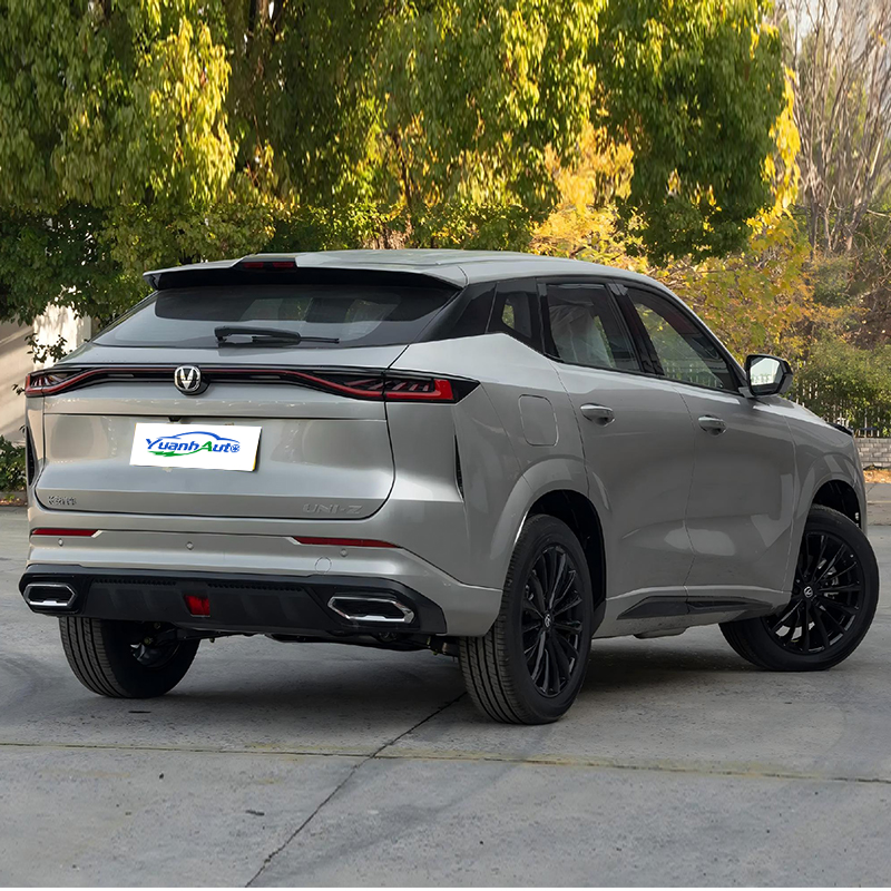 2025 Chinese New Car Changan Uni-z IDD PHEV Car 125KM Excellent Type Compact SUV Plug-in Hybrid New Energy Vehicle UNI-Z