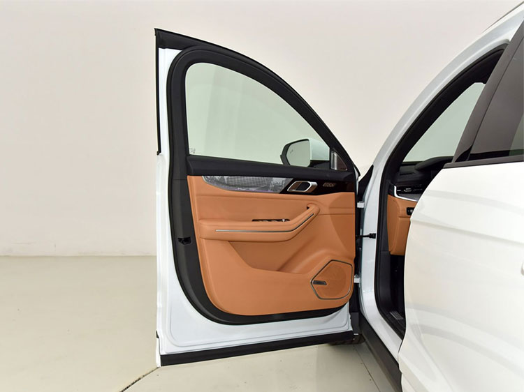 Suv Car 2024 Changan Uni-K 2.0T Two Wheel Drive Suv New Petrol Car