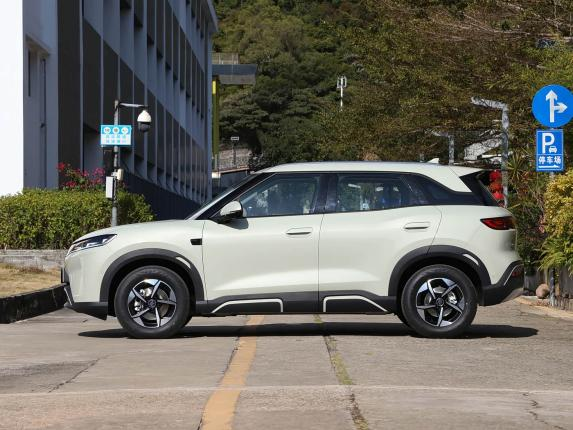 2025 2026 New Energy Car BYD Yuan up