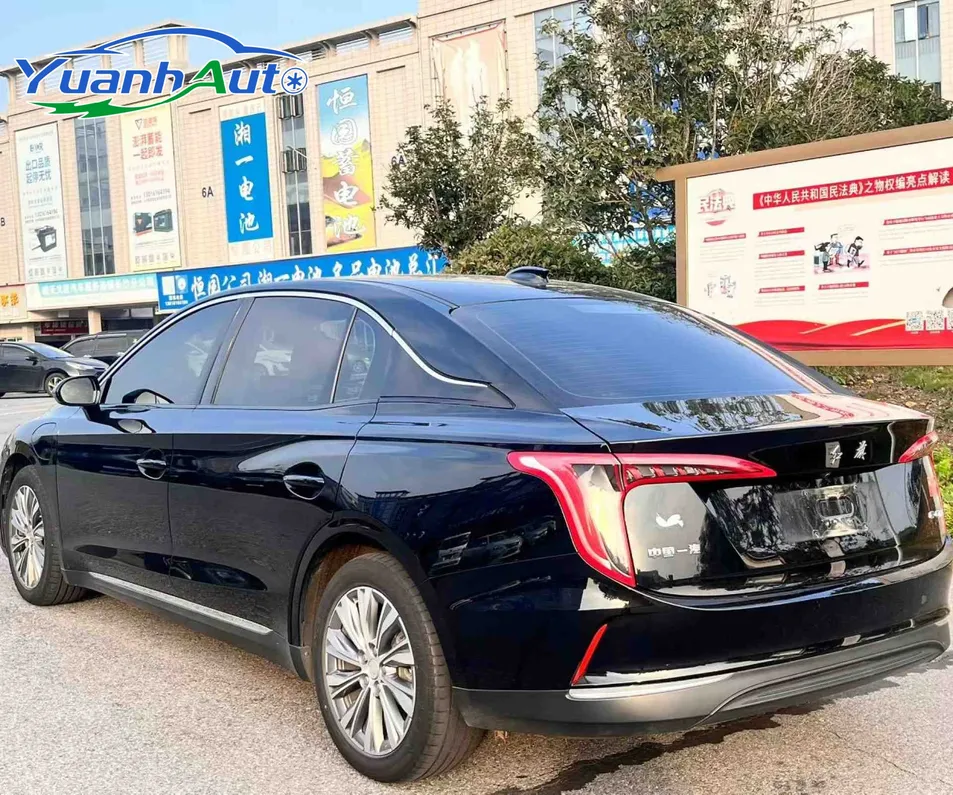 Hongqi E-Qm5 2024 Model 500km Travel Edition Car