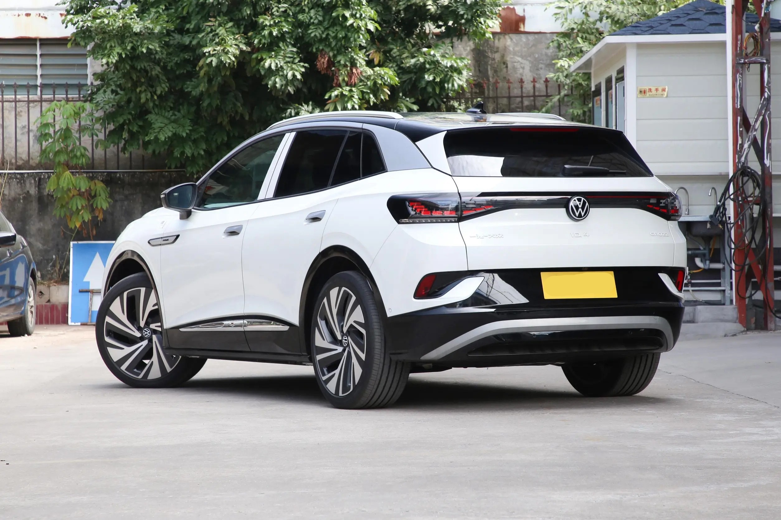 Nuevo VW ID4 Crozz 2025, SUV eléctrico de 4 ruedas, duradero, edición Pro de largo alcance de 600 km.