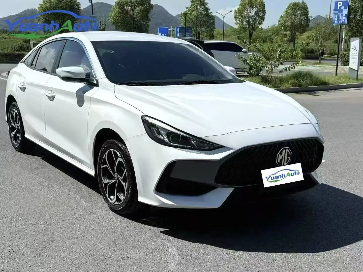 2024-2025 Used Mg5 Cheap Gasoline Vehicles Electric EV Vehicle Mini Automobile Byd Jetour Livan Tiggo 3X T-Roc GS3 Tacqua Roewe Tharu Tiguan Kaiyi Gas Auto Car