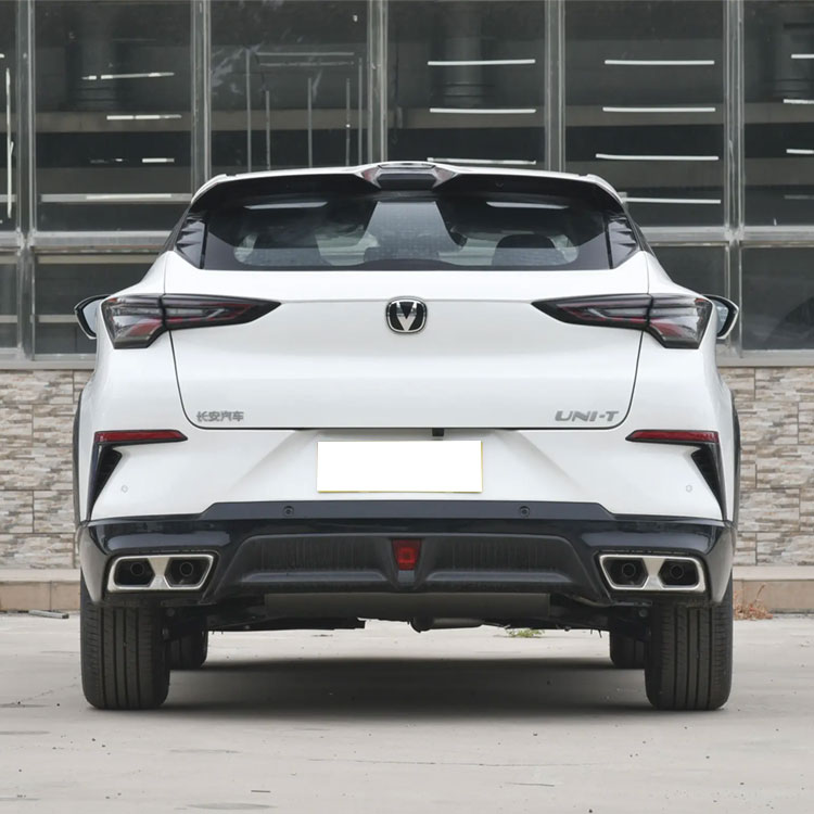 Coche de gasolina Changan UNI-T 1.5T 2WD SUV 2023, nuevo, automático, deportivo.