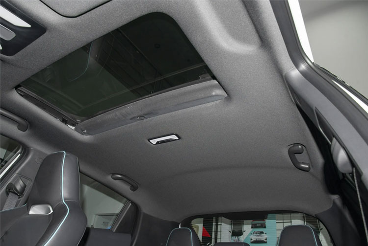 Coche de gasolina Changan UNI-T 1.5T 2WD SUV 2023, nuevo, automático, deportivo.