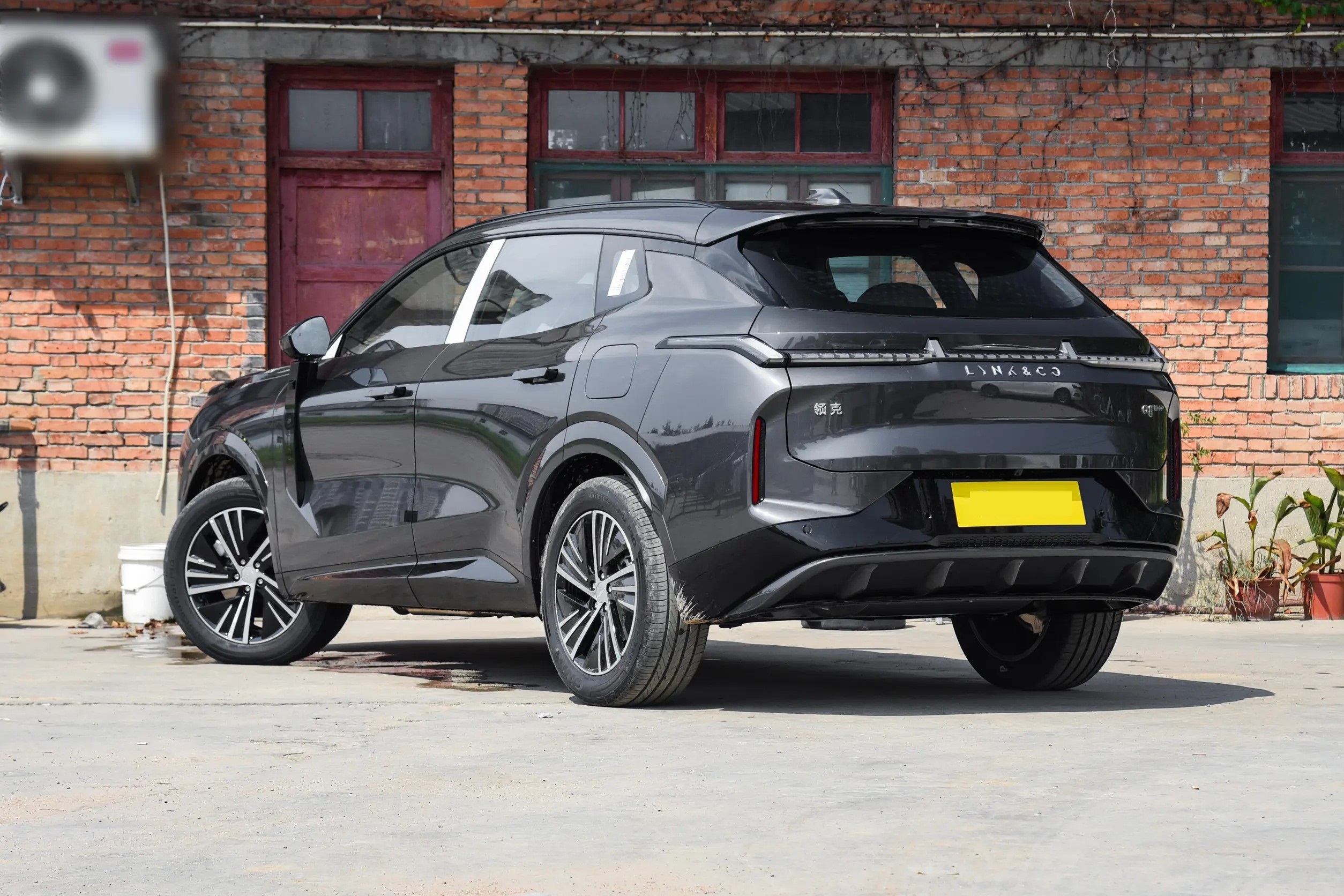 2025 LYNK & CO 08 EM-P Hybrid Electric Mini Sedan Used and New 7 Seat New Energy Vehicle