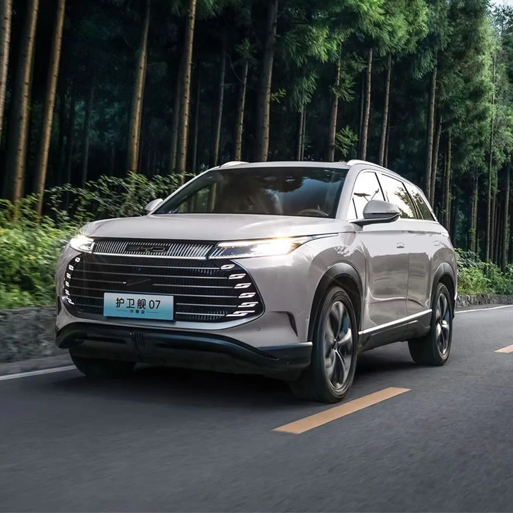 Famous Byd Cruiser 07 China Car Fast Charge 4WD New Energy Luxury SUV Plug-in Hybrid Electric Car Phev Dm-I1.5t