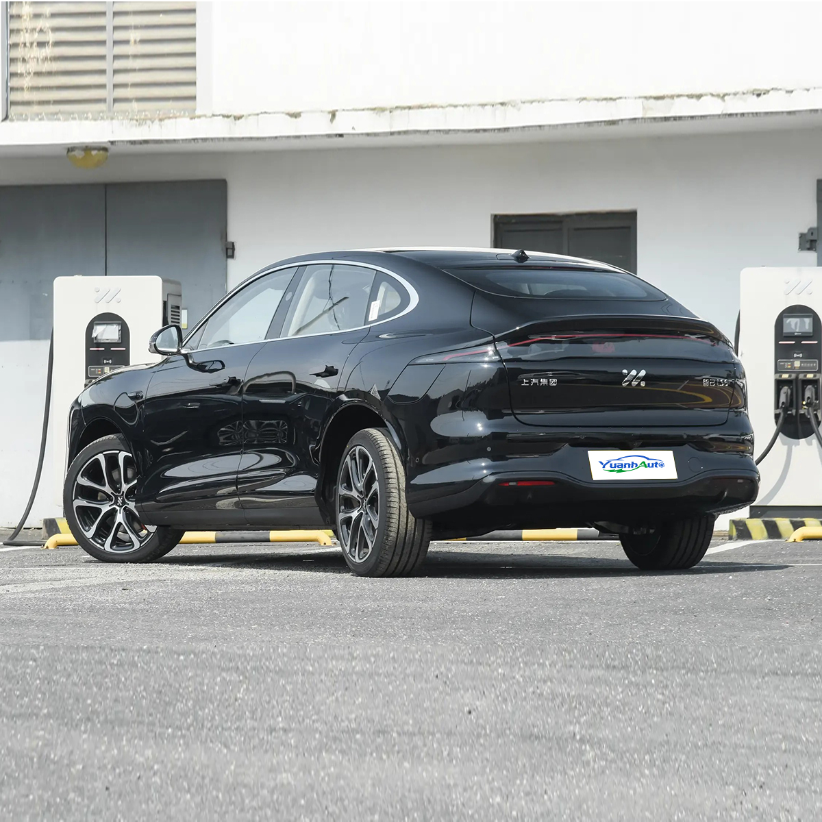 2026 New Energy Car Zhiji LS6 Sedan Electric High Power RWD Sports Cars for Adults New Energy Vehicles