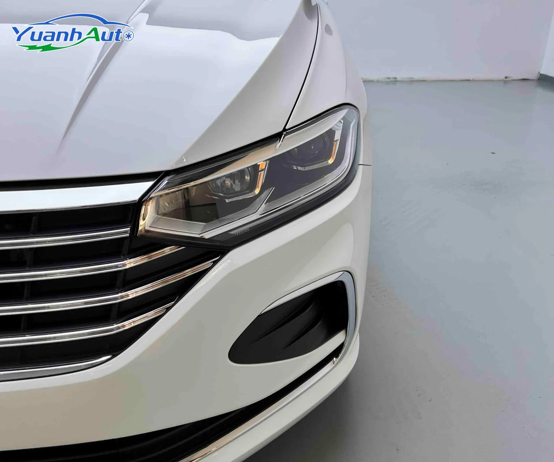 Used Volks wagen Lavida 2024 300tsi DSG Supreme Edition Petrol Sedan Vehicle Car