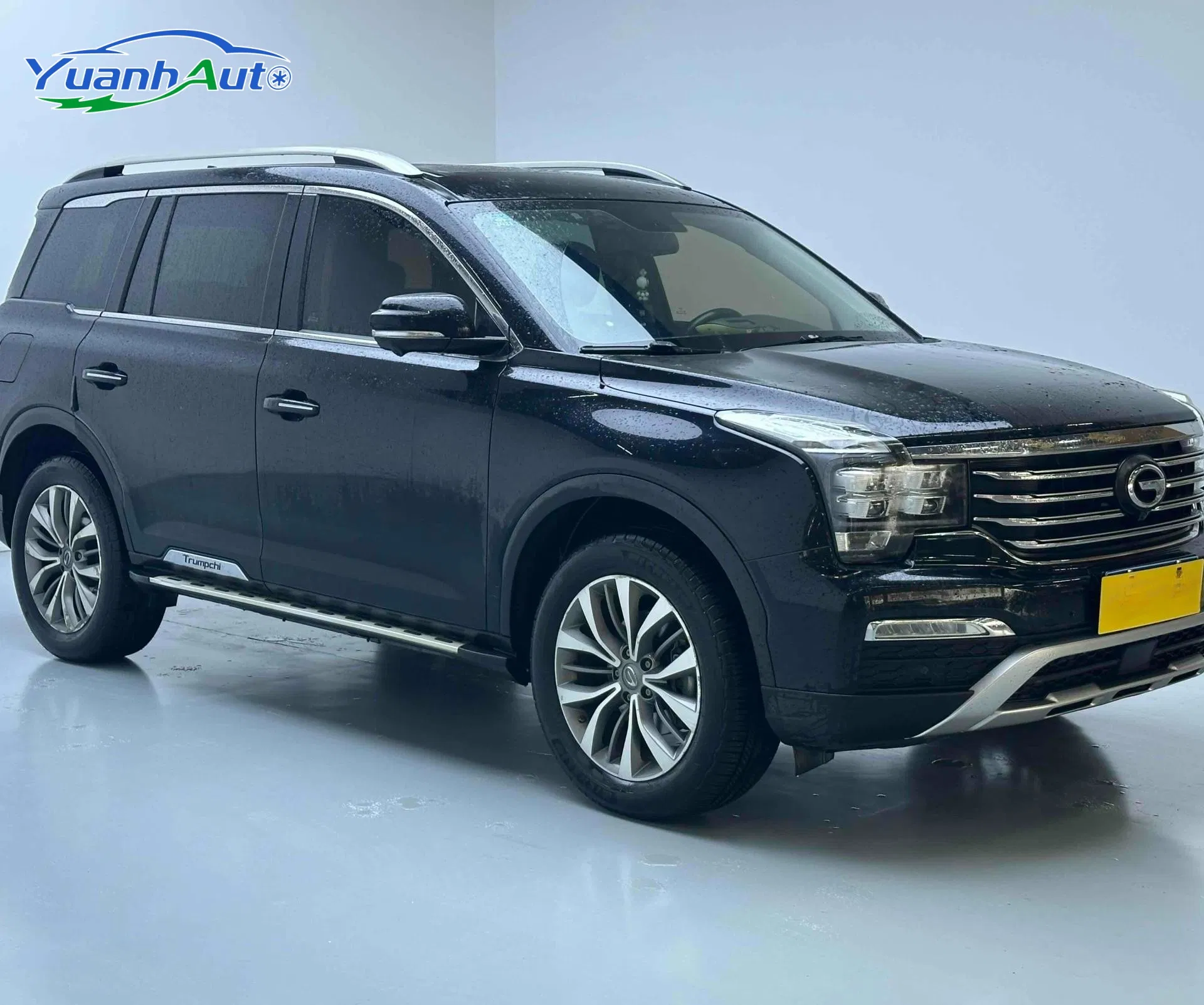 Used GAC GS8 2017 SUV 320t Two-Wheel-Drive Luxury Intelligent Connected Four-Wheel-Drivecar Gasoline Vehicle