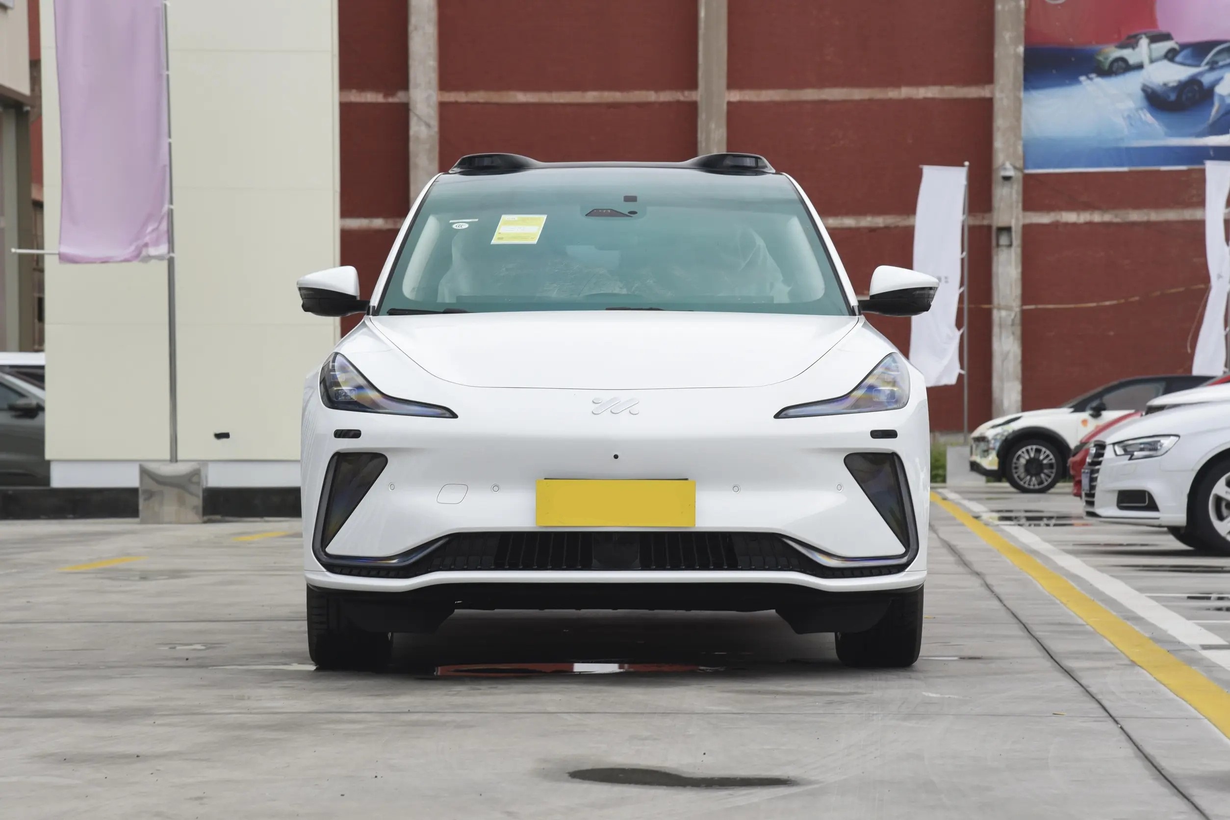 2024 New Cars Zhiji IM LS7 Ev Luxury Electric Sports SUV High Performance Car with New Energy Resources Made in China