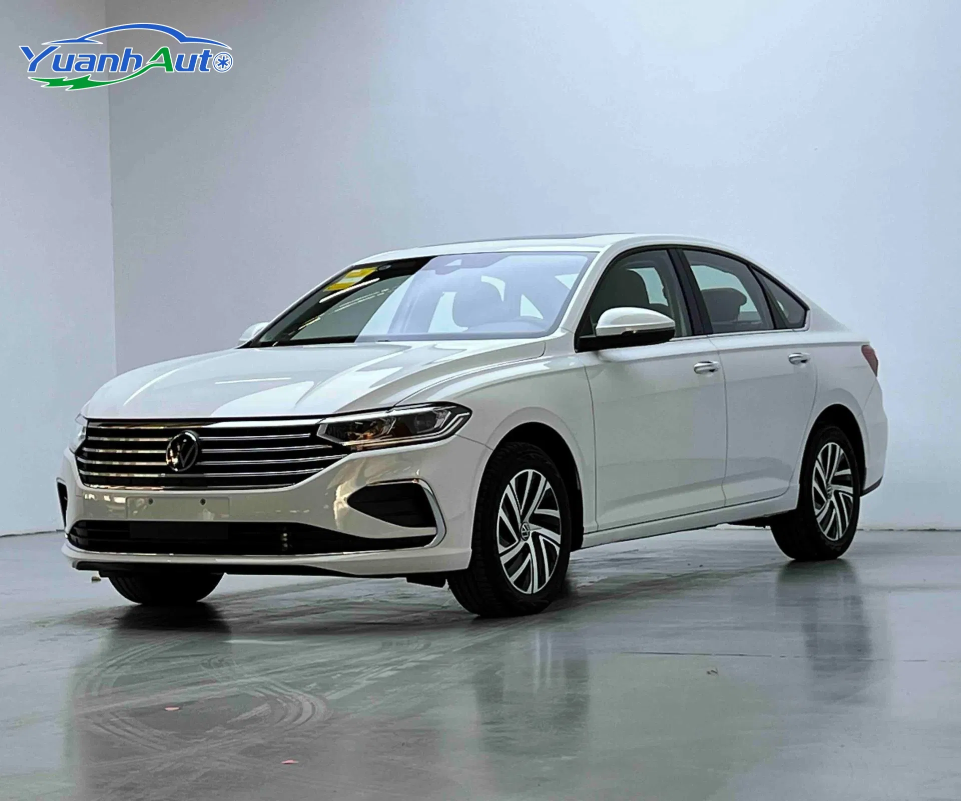 Used Volks wagen Lavida 2024 300tsi DSG Supreme Edition Petrol Sedan Vehicle Car