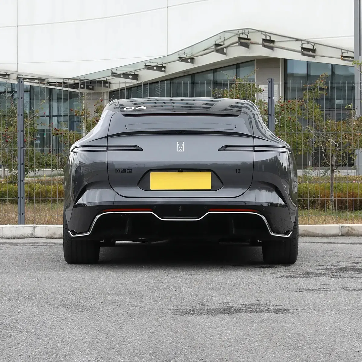 2026 Avatr 12 Ultra Rwd Erev 231kw 1270km Cltc Electric Range Car EV Auto Hybrid Vehicle