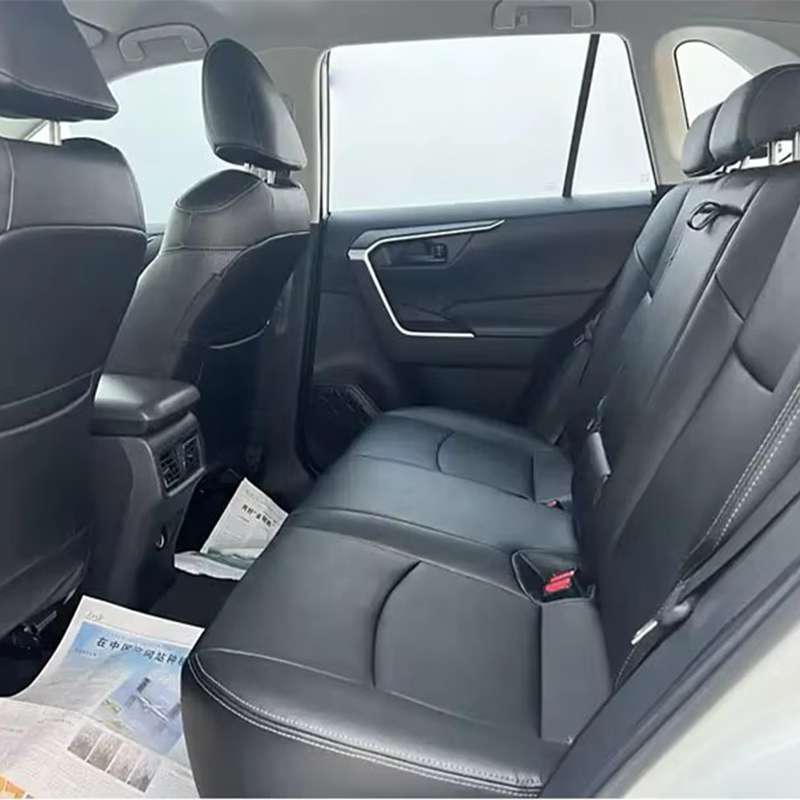 Toyota Rav4 2.0L, SUV essence d'occasion de 2021