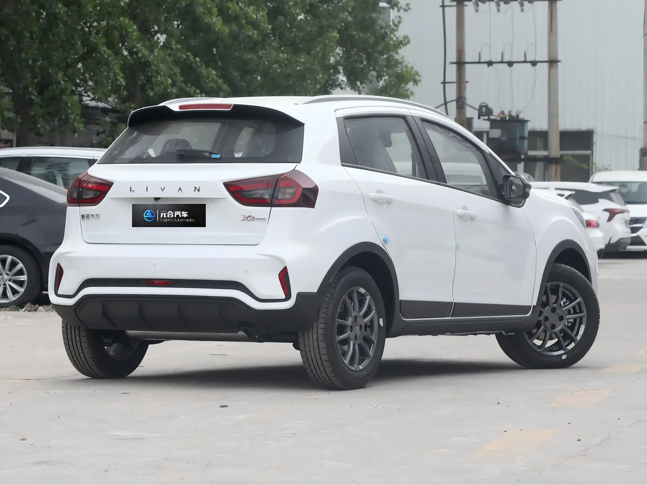 2024 2025 for Geely Livan X3 Pro Cheap New Gasoline SUV 1.5L CVT 170KM/h Speed Small SUV Vehicle