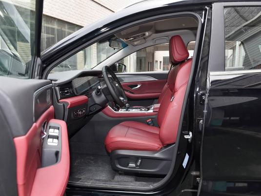 High Performance Pre-owned 2024 Jetour X90 Plus 1.6T Four Cylinder Panoramic Sunroof 7DCT Automatic Gearbox Large Family Used SUV For Export