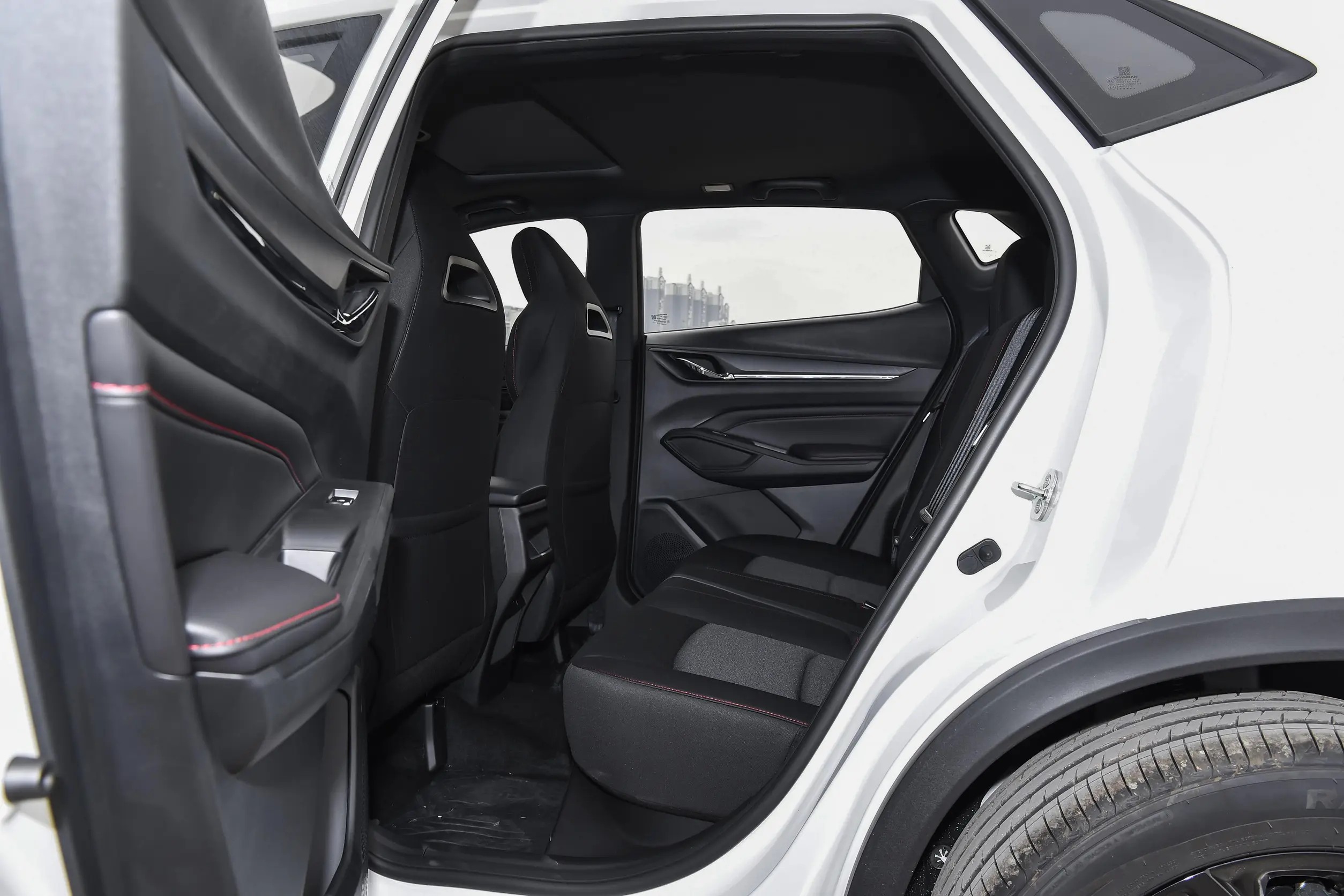 2025 Changan X5 Plus 1.5T DCT Pioneer Edition 5-Door 5-Seats SUV New Compact SUV Gasoline Car Oshan X5 Used Car Available