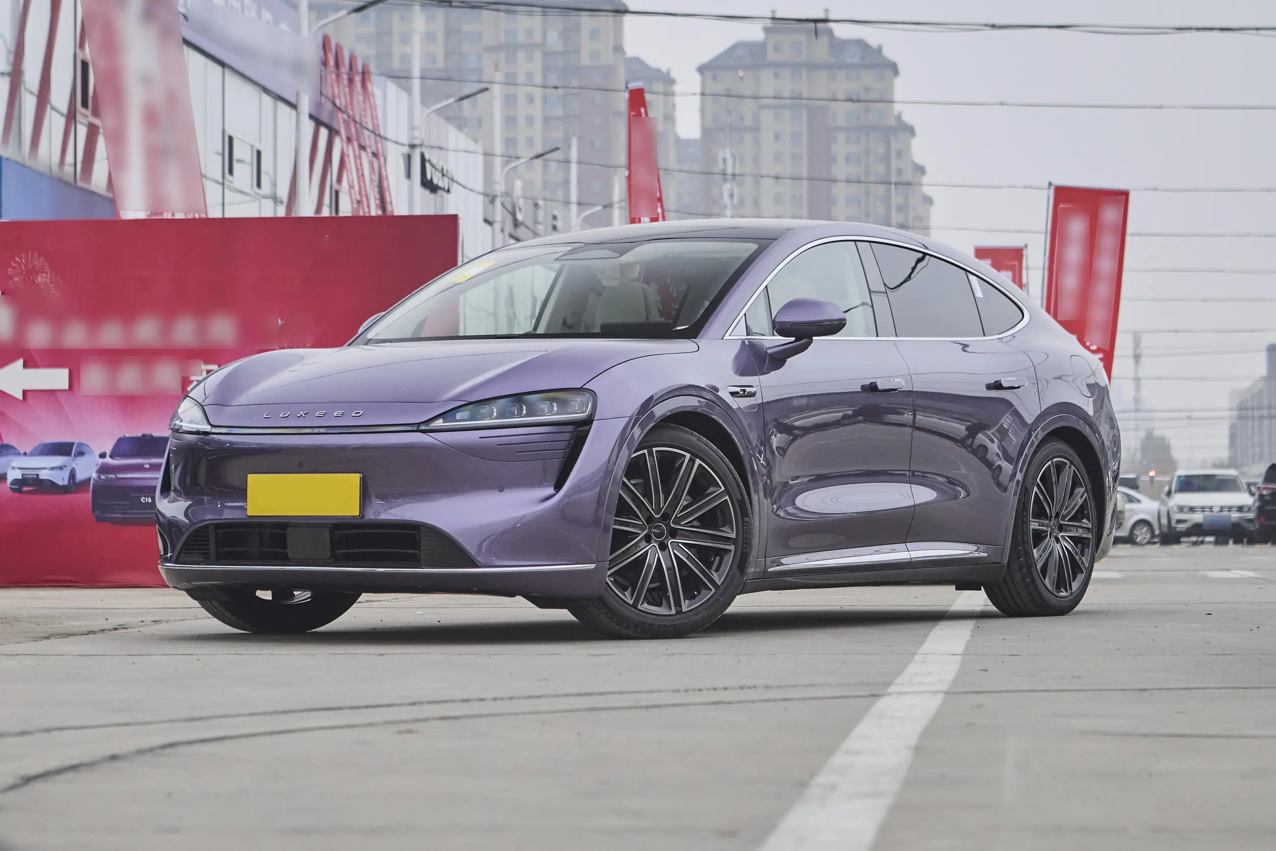 New Car LUXEED R7 2024 Pre-Sale Electric Sedan Car 5-Seat RWD 2WD 4WD 855KM High-Speed New Energy Vehicle Hua Wei Chery