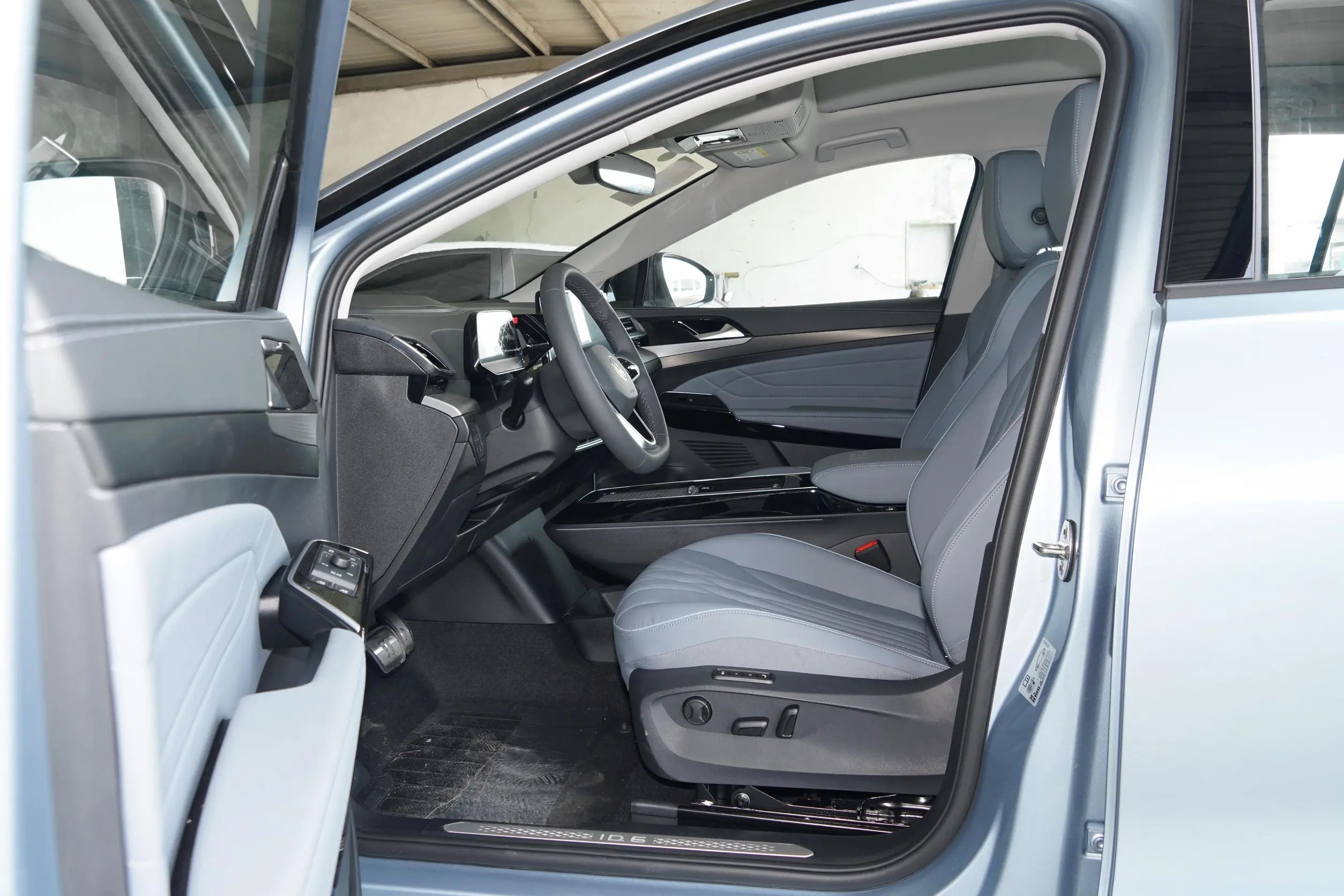 Volk Swagen ID 6X EV 4-Wheel Car VW ID4X/ID6X New Energy Vehicle Electric Cars for Volk Swagen ID4 ID6 Crozz Model for Sale