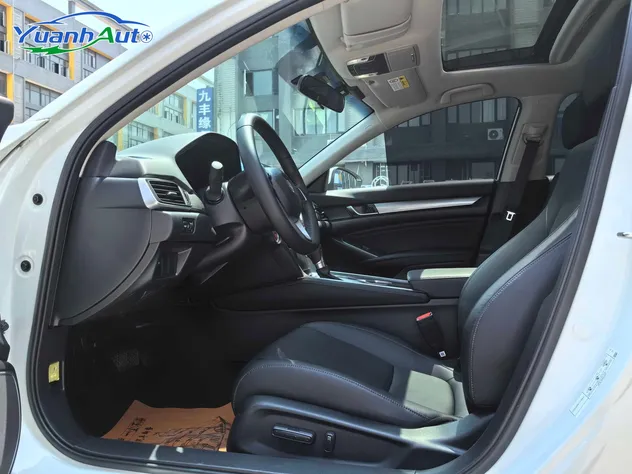 2022 Used Honda Accord Sedan Spacious Interior Fuel Efficient Smooth Driving Gasoline Vehicle Petrol Car