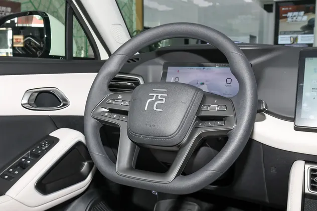 2025 Byd Yuan up 301km Cltc 70kw Front-Wheel Drive Pure Electric SUV Car