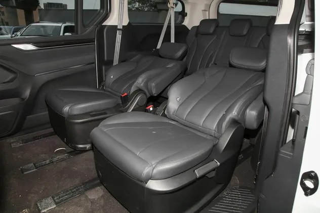 Saic Maxus G10 Max 2025 Model 2.0t Gasoline MPV Gasoline Vehicle