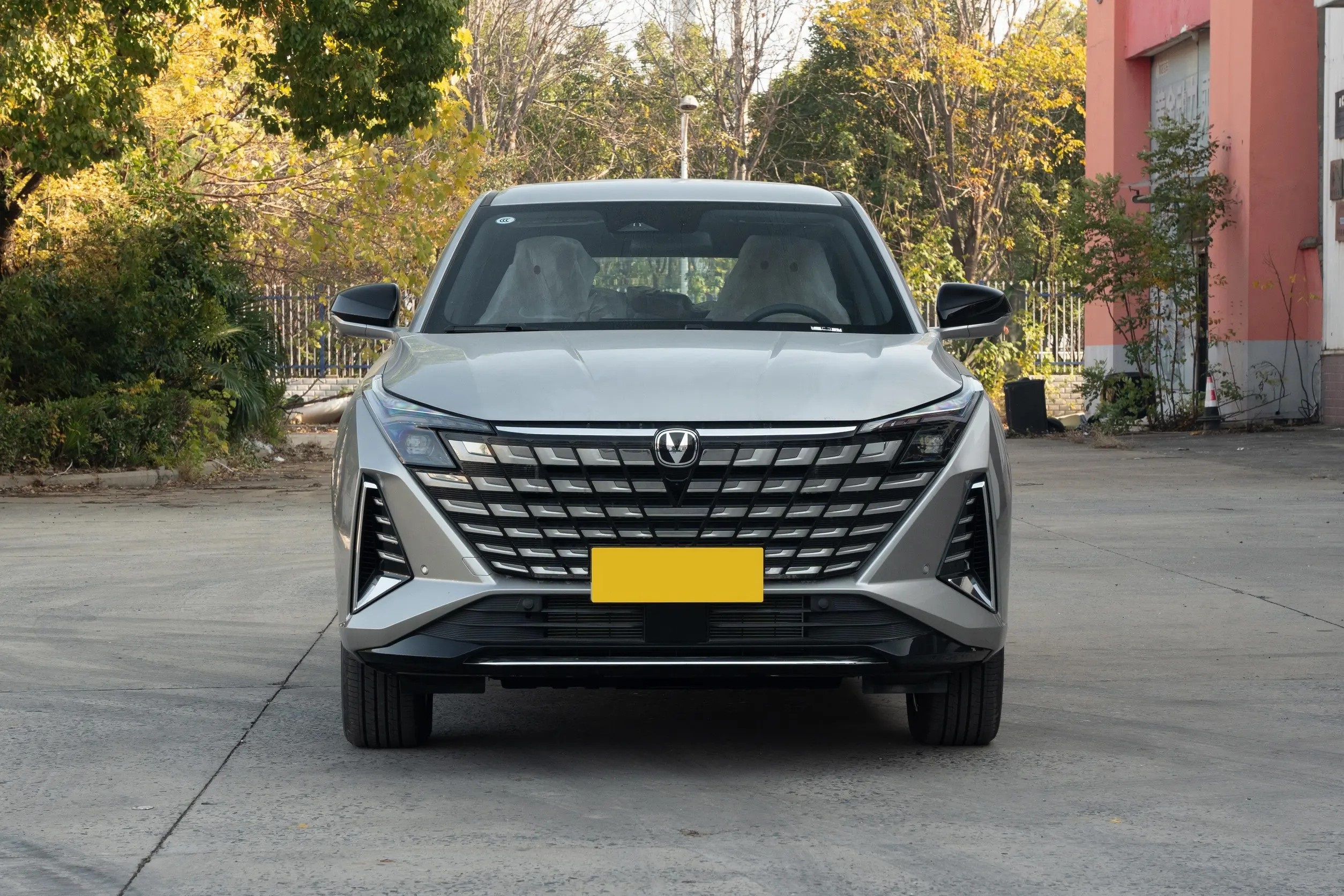2025 Chinese New Car Changan Uni-z IDD PHEV Car 125KM Excellent Type Compact SUV Plug-in Hybrid New Energy Vehicle UNI-Z