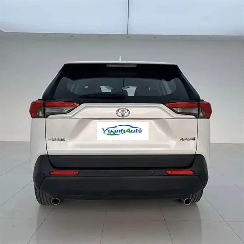 Toyota Rav4 2.0L, SUV essence d'occasion de 2021