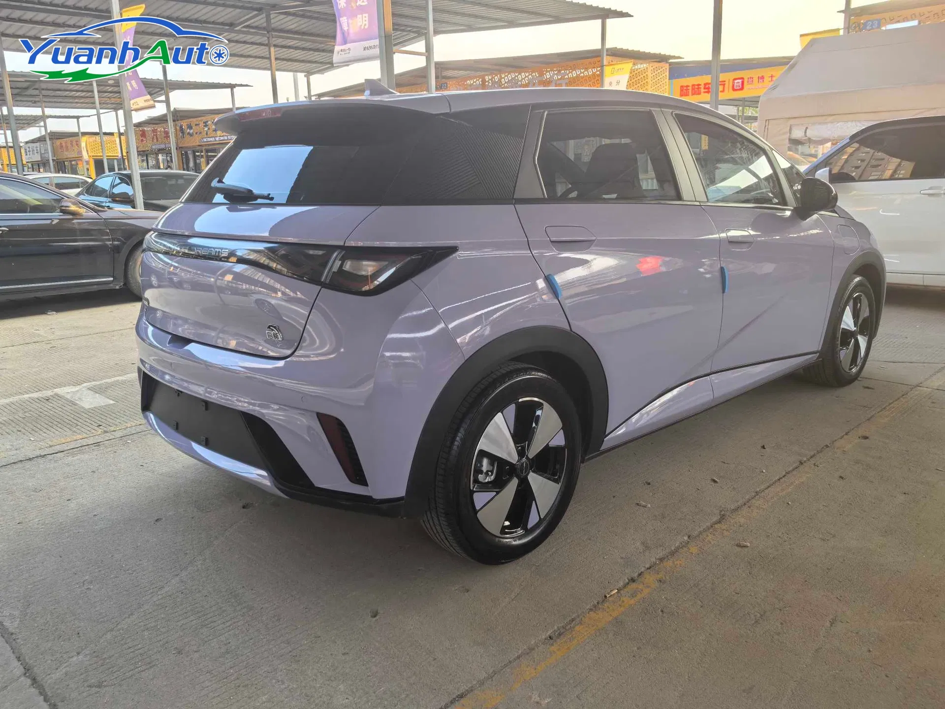 2023 Used Byd Dolphin 420km Electric Vehicle New Energy Car EV Auto