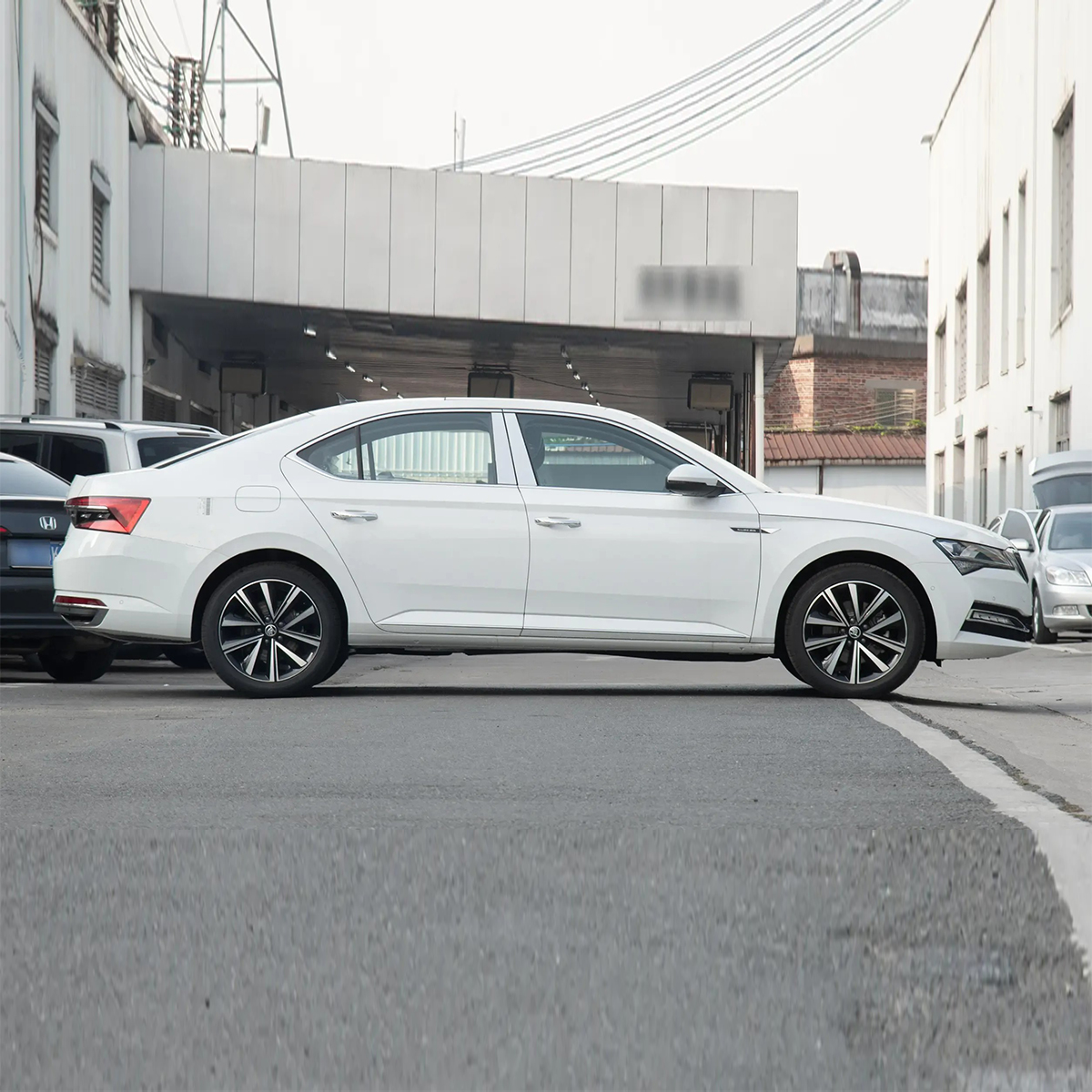 2025 New Car SKoda Superb Luxury Petrol Cars 1.4T Gas Car Automatic TSI280 DSG Midsize Car Hatchback