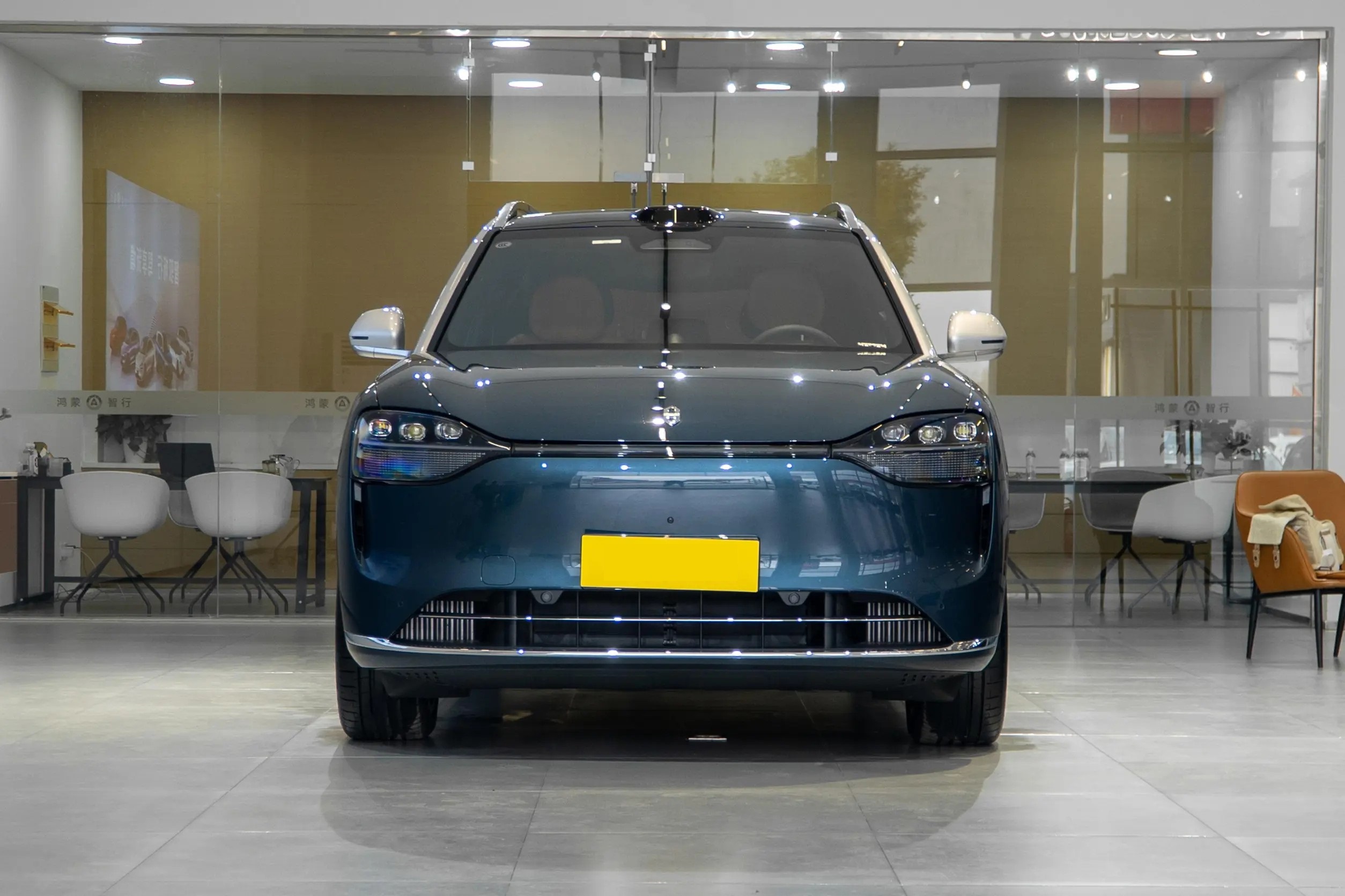 In Stock Factory Price 2024 Aito M9 Max 42kWh Extended Range Edition New Energy SUV Vehicle