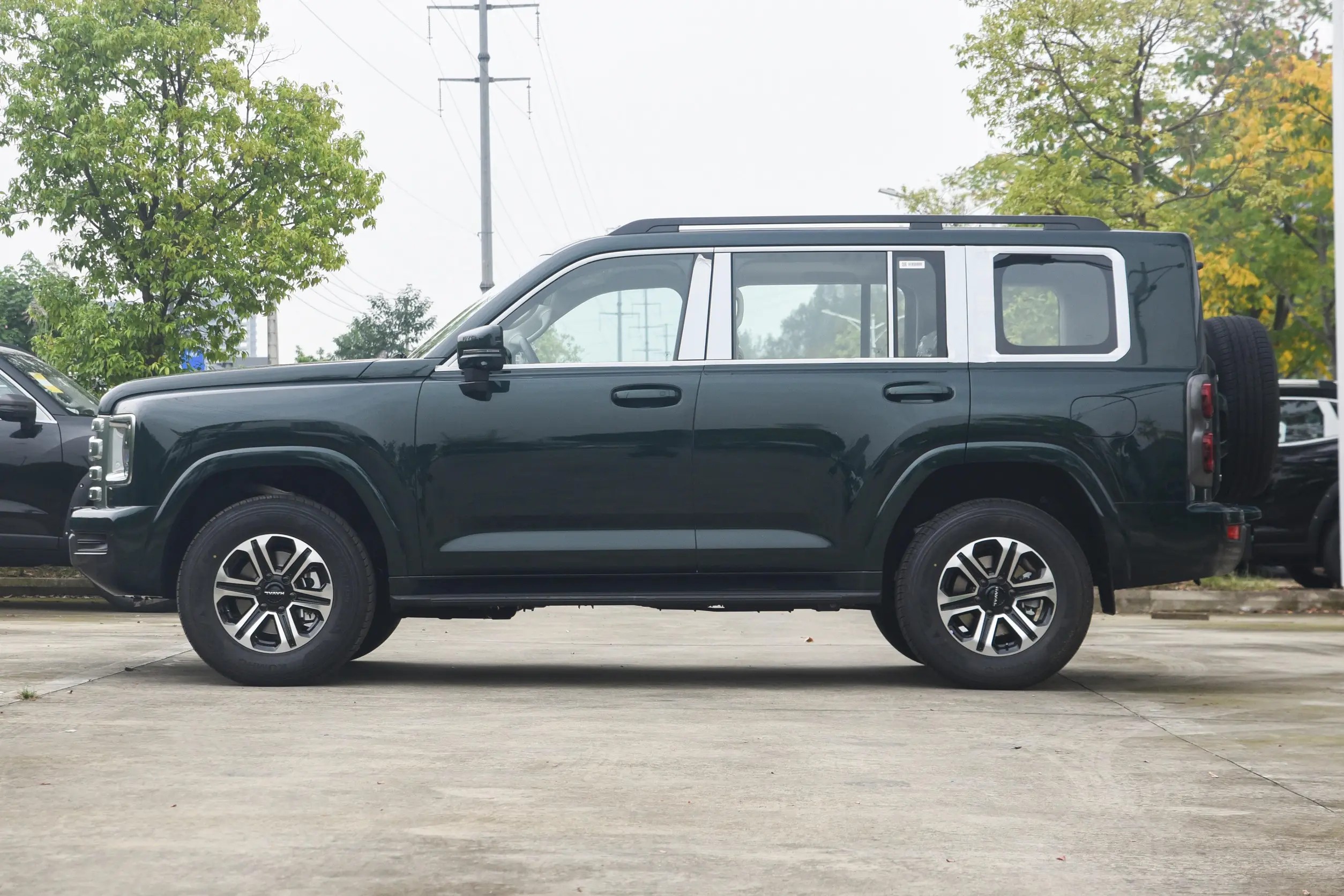 2024 Haval H9 Luxury 5-Door 5-Seater SUV Fast Shipping 2.0T 4WD Gasoline Car From China New Condition Leather Seats Rear Camera