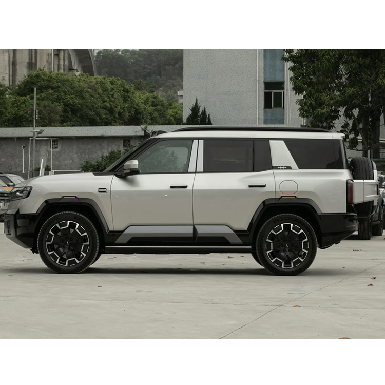 New Car Leopard 8 2025 2.0T High-end Version 7 Seats Brand New Car From China 4 Wheel Electric Vehicle