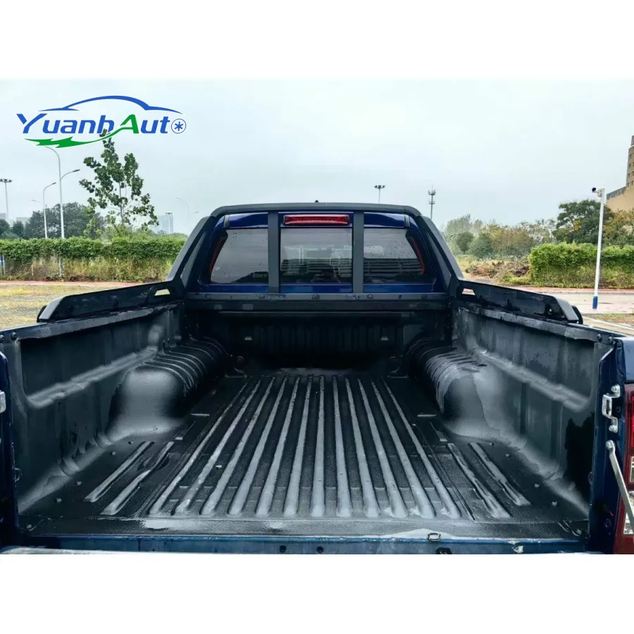 Camioneta Isuzu Lingtu diésel automática de tracción trasera con caja de carga extendida, usada, abril de 2023, gasolina y diésel, 4x4, tracción en las cuatro ruedas.
