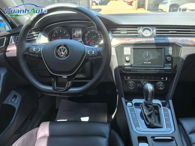 VW Magotan 330tsi 2018 Used Sedan Gasoline Auto Petrol Car Fuel Cars