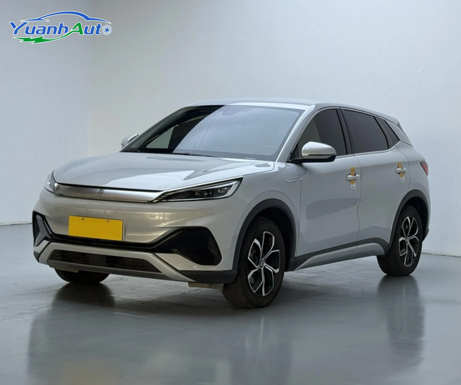 Vehículo eléctrico Byd Yuan Plus usado de 2024, 510 km, coche de nueva energía.