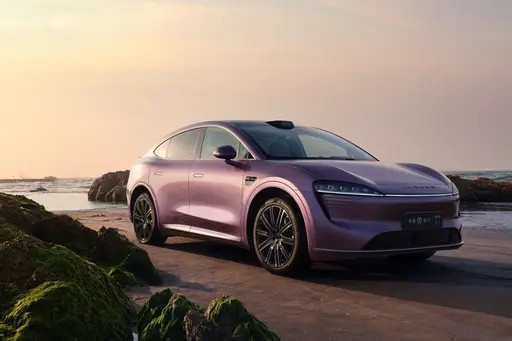 New Car LUXEED R7 2024 Pre-Sale Electric Sedan Car 5-Seat RWD 2WD 4WD 855KM High-Speed New Energy Vehicle Hua Wei Chery