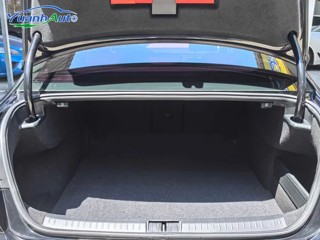 Volkswagen Magotan 2018 Used Cars 330tsi Gasoline Auto Petrol Car Fuel Vehicle